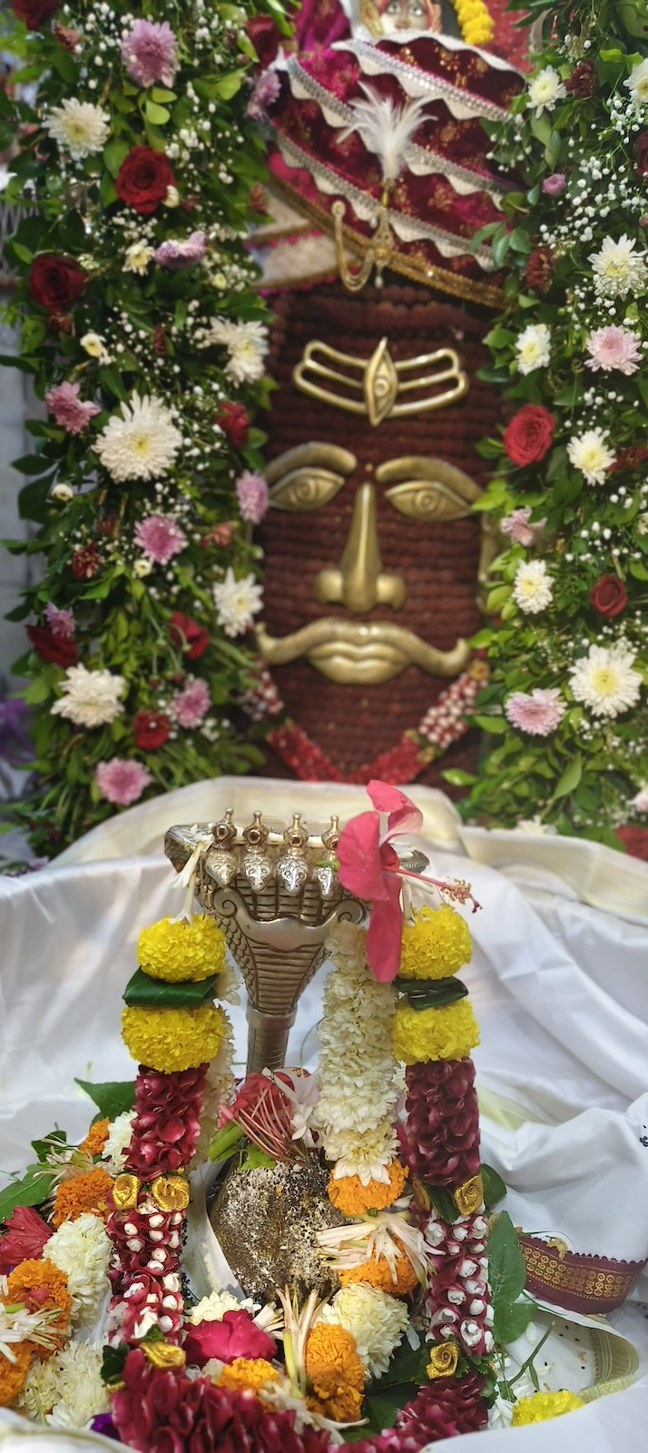 Shangar Darshan Shree Kubereshwar Mahadev