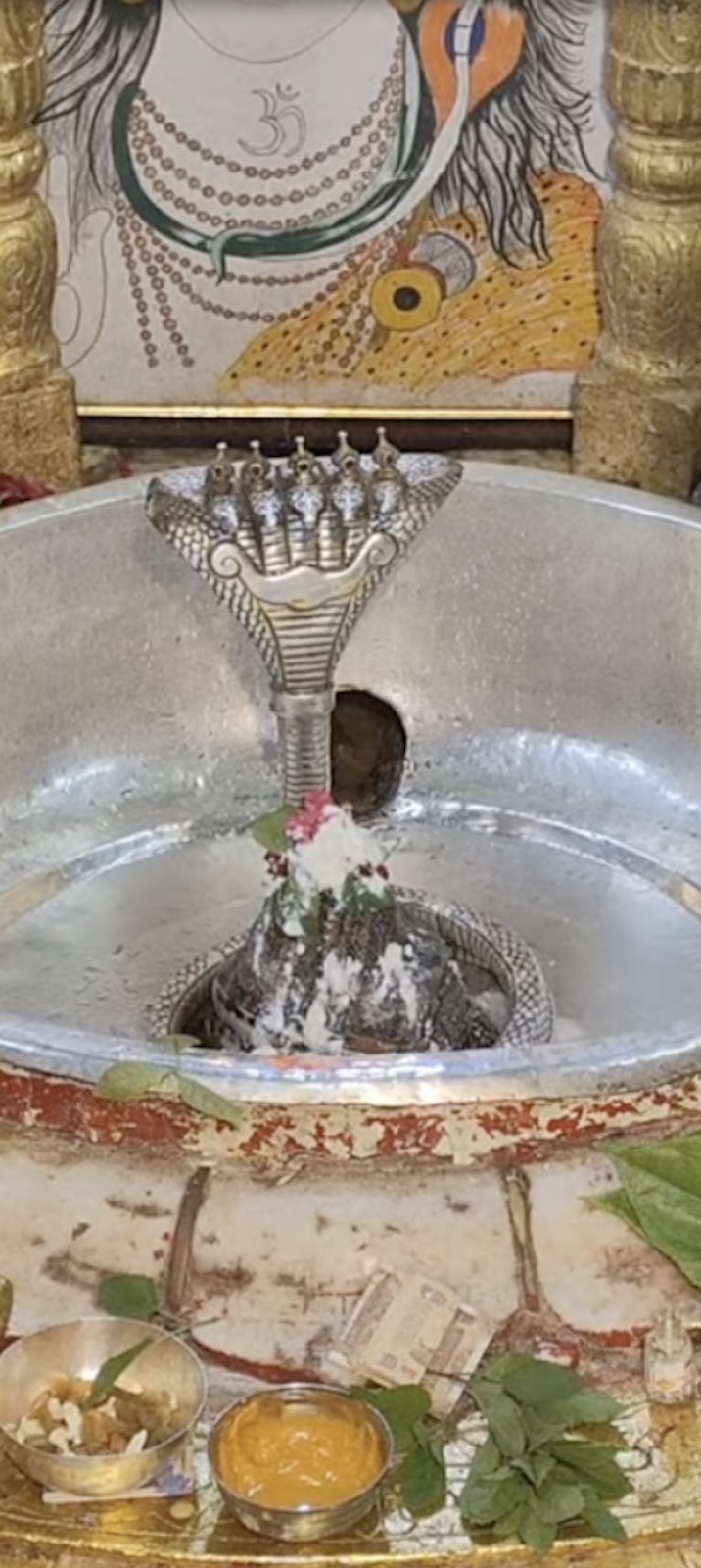 Rudrabhishek to Shree Kubereshwar Mahadev