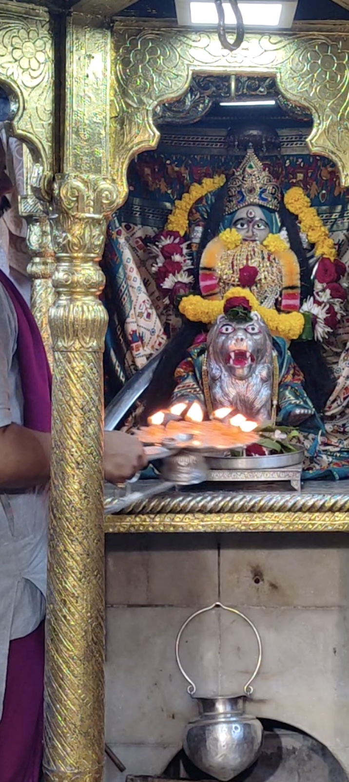 Aarti Darshan Maa Amba at Shree Kubereshwar Mahadev