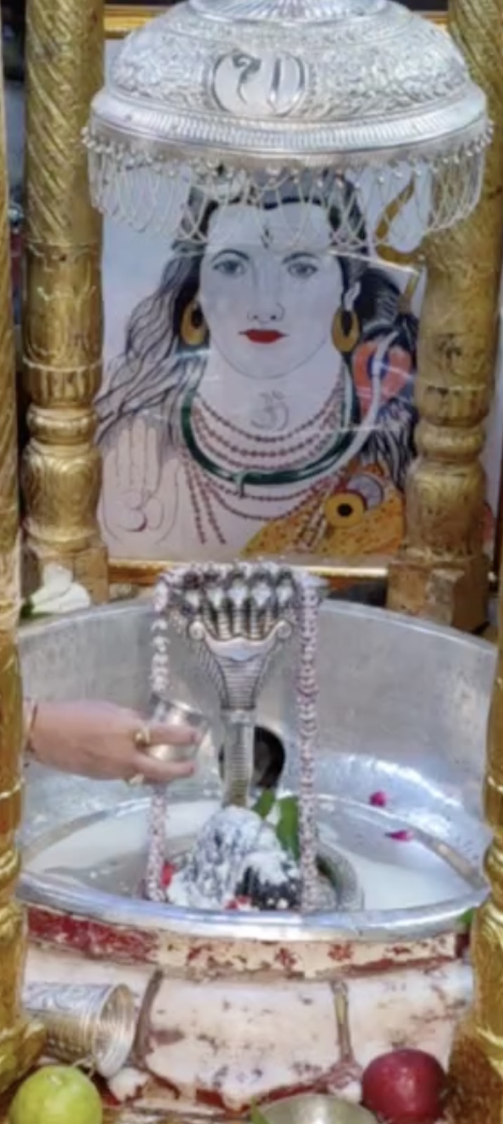 Rudrabhishek to Shree Kubereshwar Mahadev