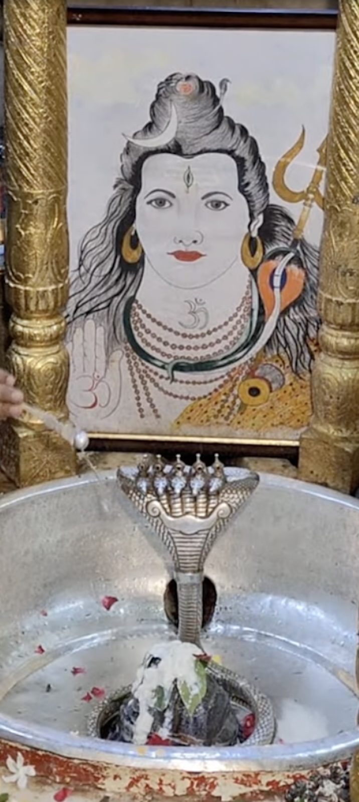 Rudrabhishek to Shree Kubereshwar Mahadev