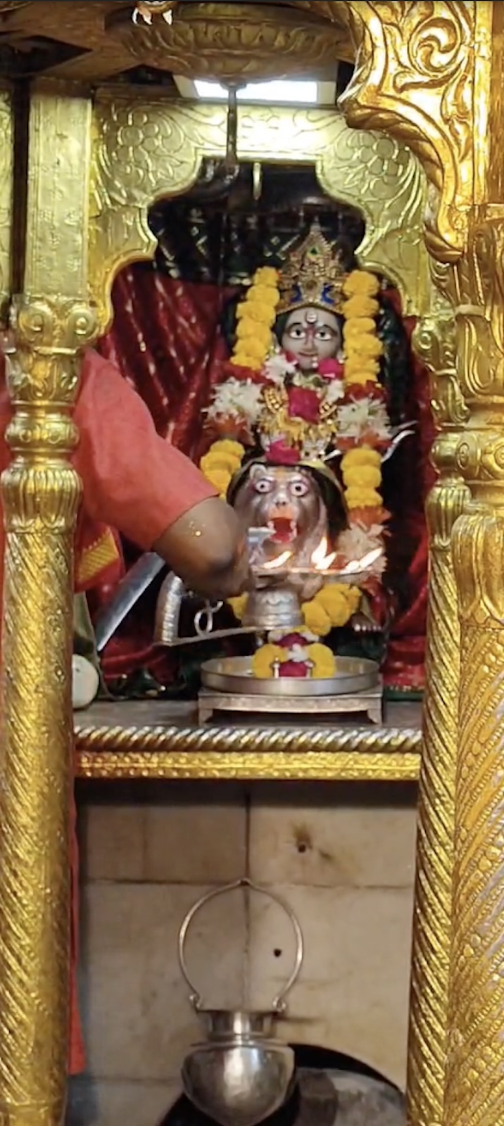 Aarti Darshan Maa Amba at Shree Kubereshwar Mahadev